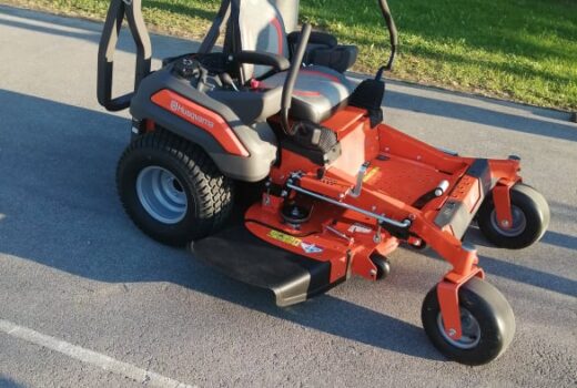 Kupljena nova traktorska kosilica za potrebe održavanja javnih površina