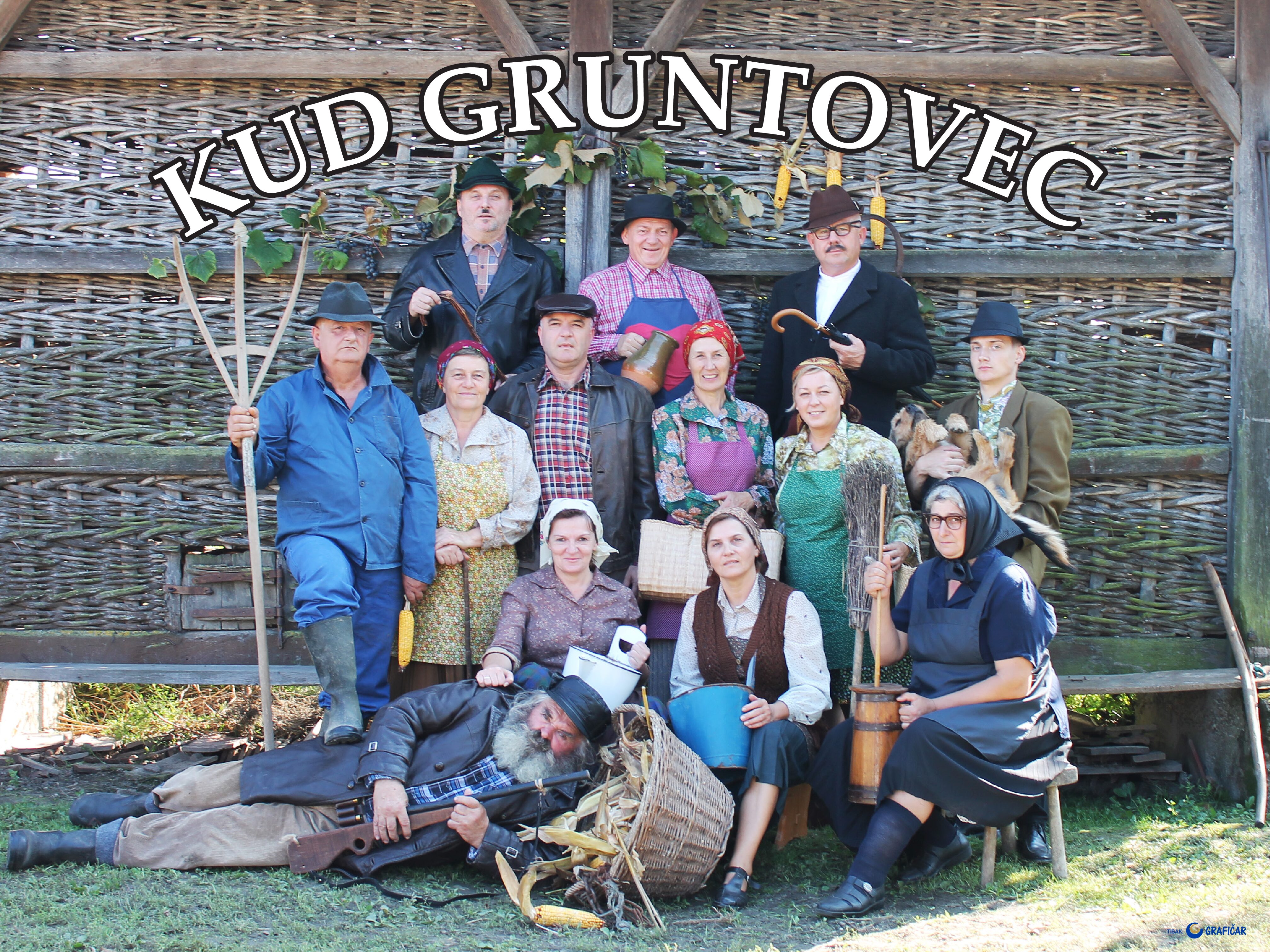 Predstava GRUNTOVČANI u društvenom domu u Koprivničkom Ivancu