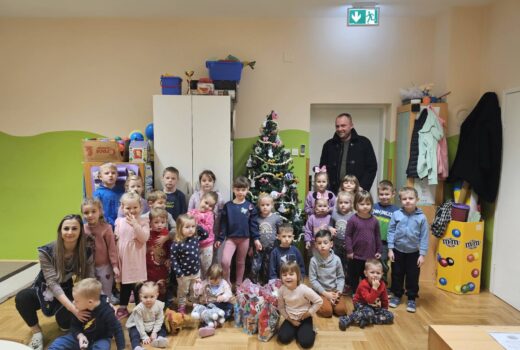 Povodom blagdana Svetog Nikole općinski načelnik posjetio je naše najmlađe