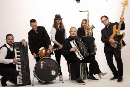 NK Sloga poziva sve zainteresirane na “Plavu noć”, proslavu završnice jesenskog dijela nogometne sezone uz band LinoLada, u društveni dom u Koprivničkom Ivancu u subotu 29.11.2025. godine s početkom u 20:00 sati