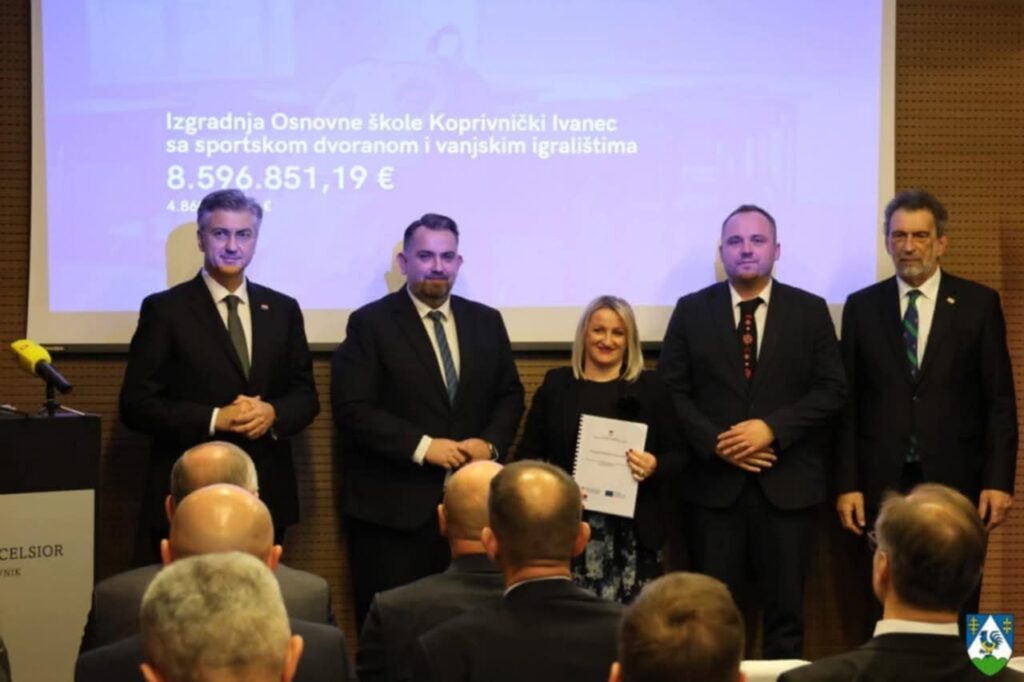 Potpisan je Ugovor o dodjeli bespovratnih sredstava za izgradnju nove osnovne škole sa sportskom dvoranom i vanjskim igralištima!