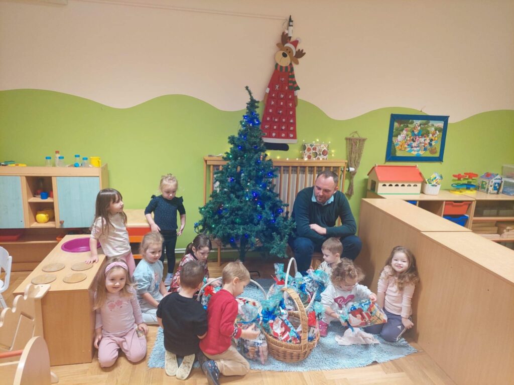 Povodom blagdana Svetog Nikole općinski je načelnik i ove godine posjetio naše najmlađe