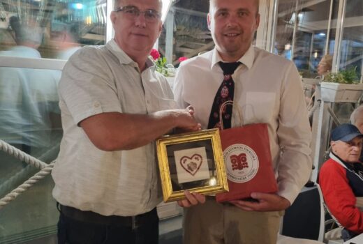 Društvo izvornog folklora Koprivnički Ivanec očaralo Bugarsku na X. Černomorskim večerima