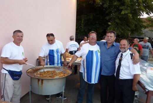 DRUŽENJE PUKA UZ KRIJES